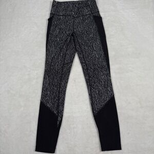 Lululemon Fit Physique Rise Pants Black White Luon Print Pockets Size 2